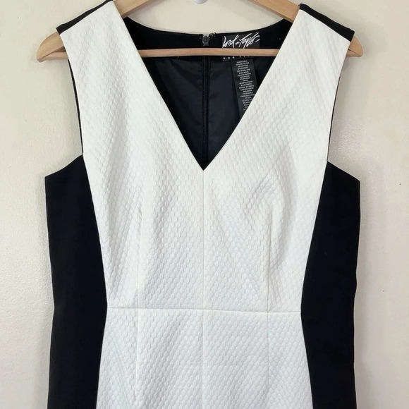 Lord + Taylor Sleeveless 424 Fifth Bodycon Cocktail Sheath Dress - Picture 5 of 13